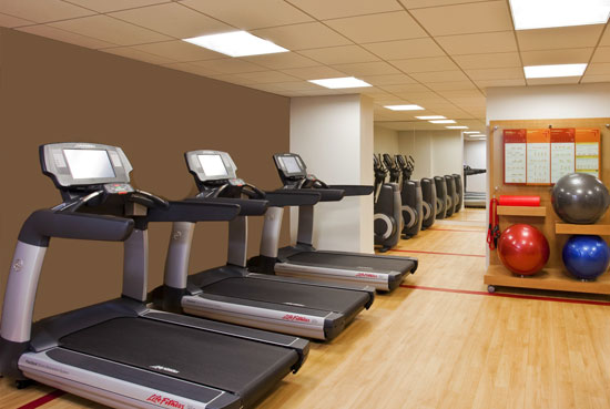 上海寶安酒店-健身房.jpg